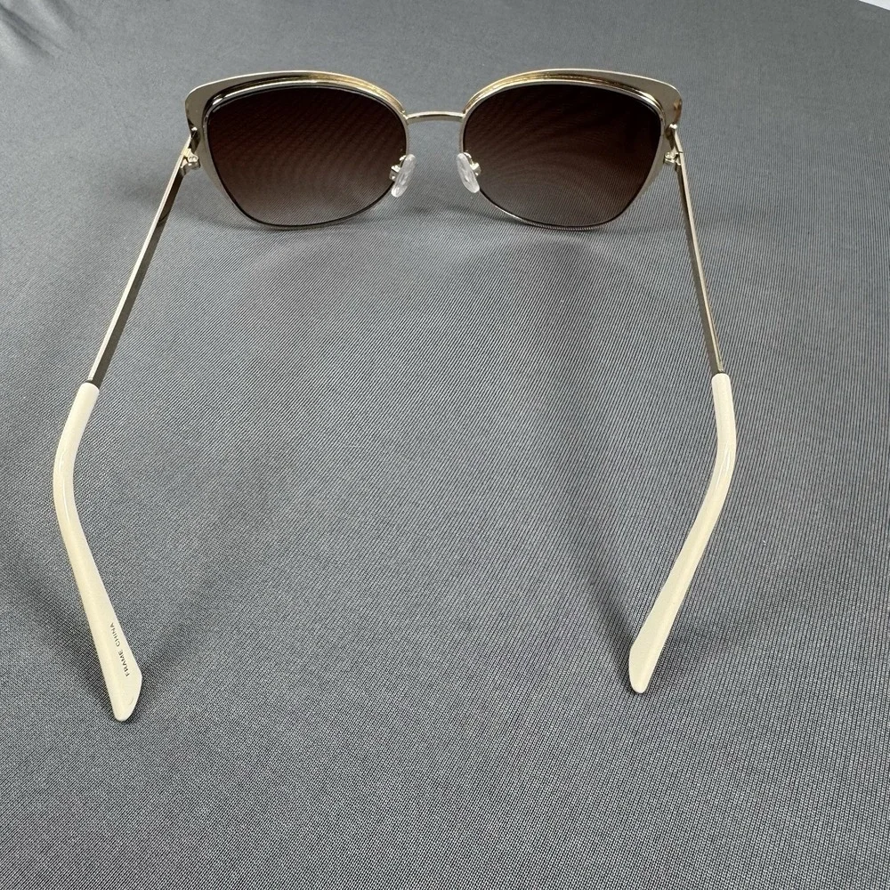 O By Oscar De La Renta Cream & Gold Cat Eye Sunglasses - Picture 3 of 7